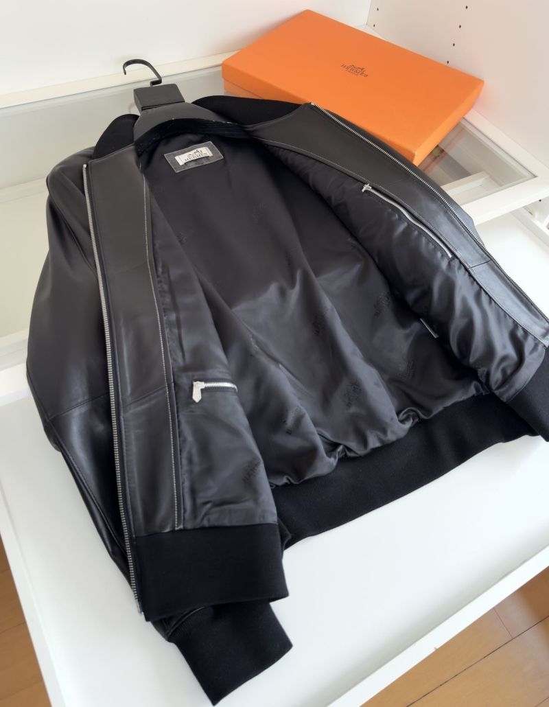 H**me5 outwear
